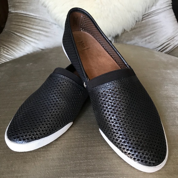 frye melanie perforated slip on